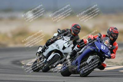 media/Nov-15-2025-Race Pace (Sat) [[8de605a2d8]]/Non Verified Riders (1st 20 Minutes)/Turn 4 (1010am)/